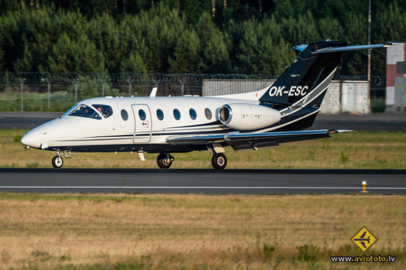 Raytheon 400A Beechjet (400XP)