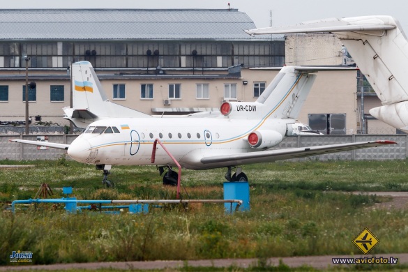 Yakovlev Yak-40