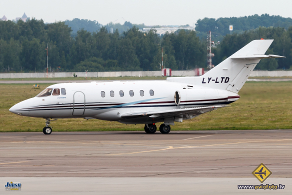 Raytheon Hawker 800XP