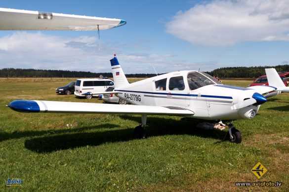 Piper PA-28-140