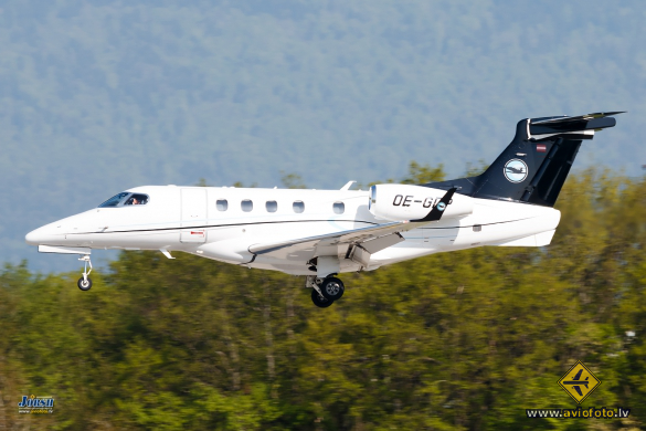 Embraer EMB-505 Phenom 300