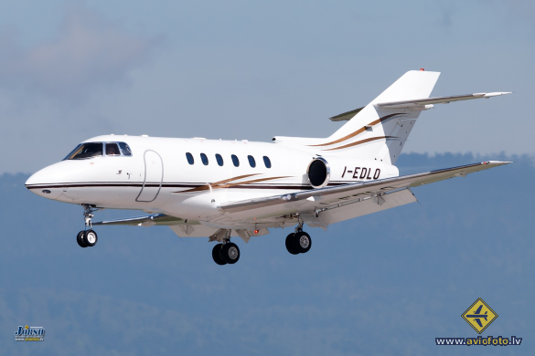 Hawker Beechcraft 750