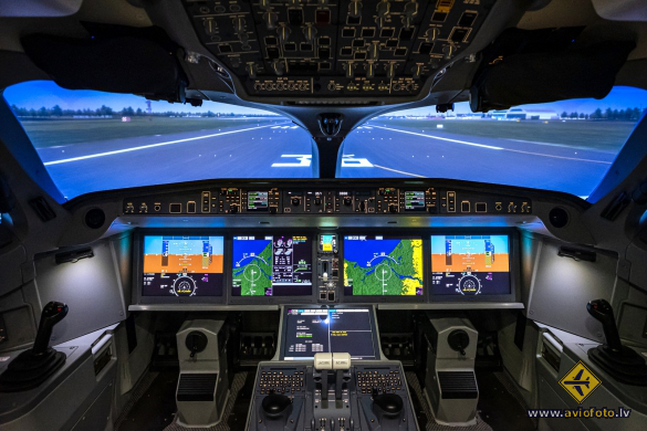 Airbus A220-300 Simulators