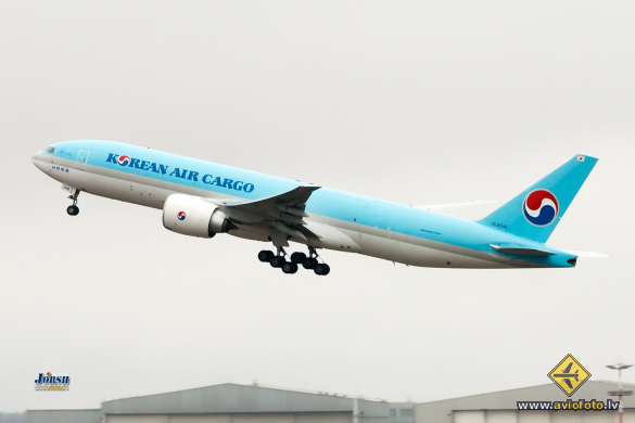 Boeing 777-FB5