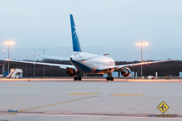 Boeing 767-219/ER(BDSF)