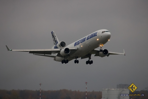 McDonnell Douglas MD-11F
