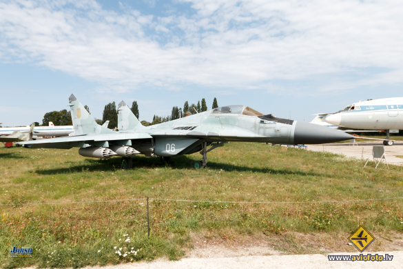 Mikoyan-Gurevich MiG-29A (9-12A)