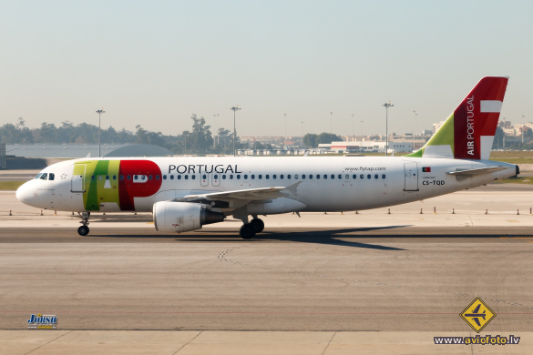 Airbus A320-214