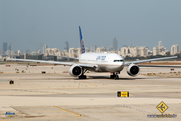 Boeing 777-224/ER