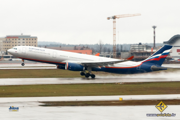Airbus A330-343