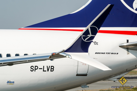Boeing 737-8 MAX