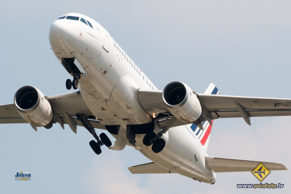 Airbus A319-111