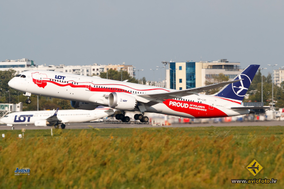 Boeing 787-9 Dreamliner