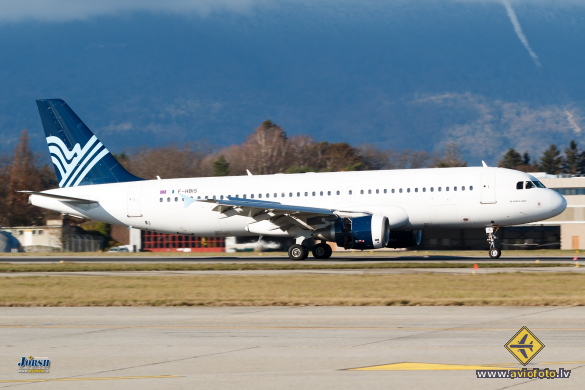 Airbus A320-214