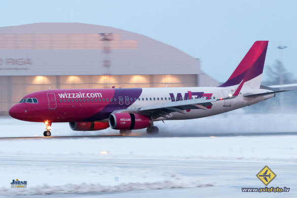Airbus A320-232