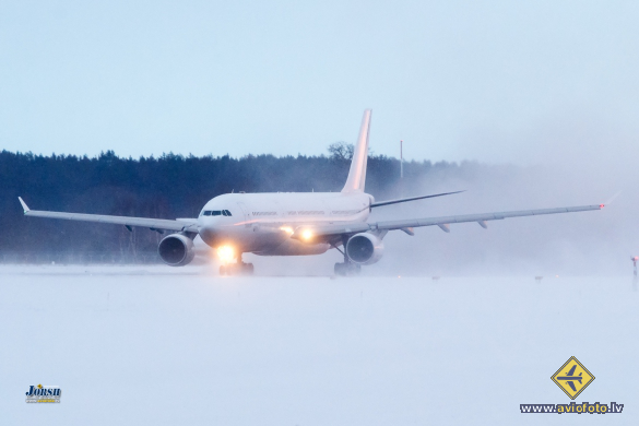 Airbus A330-322