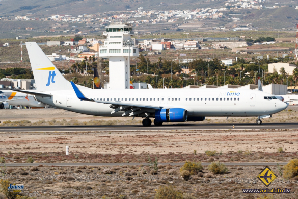 Boeing 737-83N
