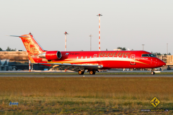 Bombardier CRJ-200ER (CL-600-2B19)