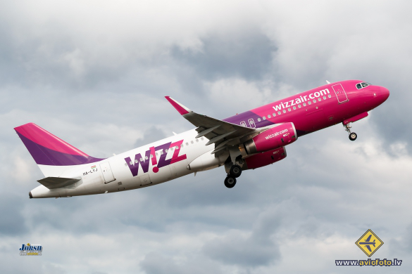 Airbus A320-232