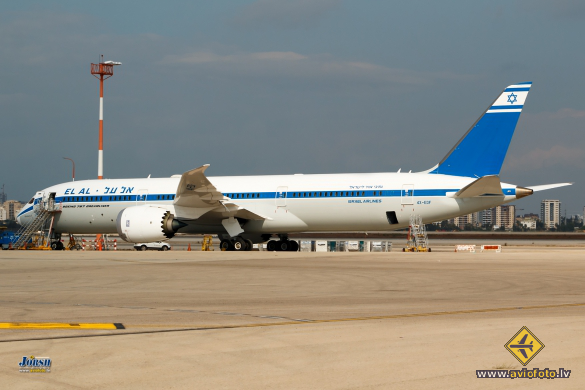 Boeing 787-9 Dreamliner