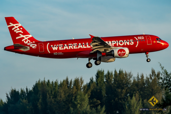 Airbus A320-216