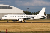 Airbus A320-214