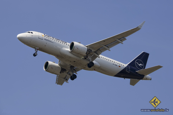 Airbus A320-271N