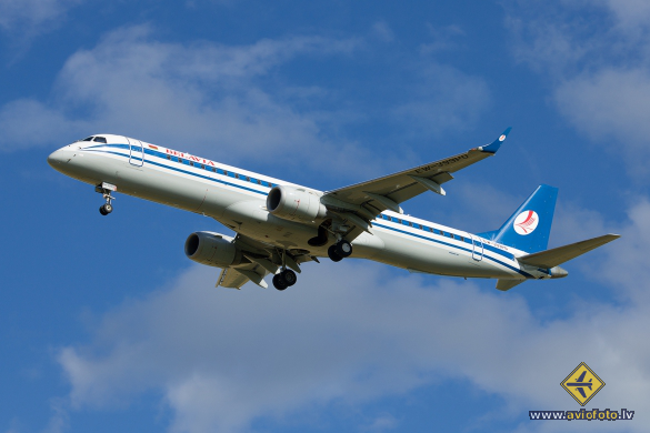 Embraer 195LR (ERJ-190-200LR)