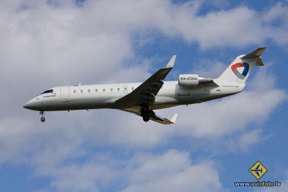 Bombardier CRJ-200LR (CL-600-2B19)