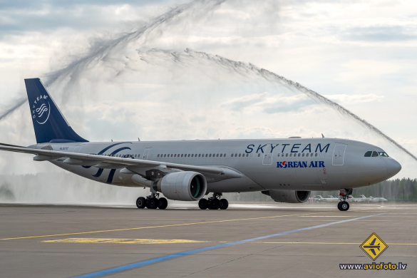 Airbus A330-223