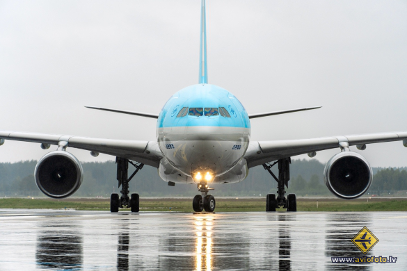 Airbus A330-223
