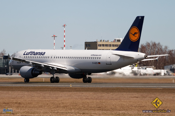 Airbus A320-214
