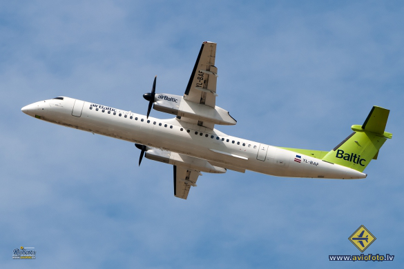 Bombardier DHC-8-402 Q400