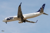 Boeing 737-89P