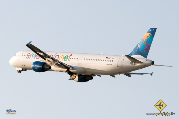 Airbus A321-211
