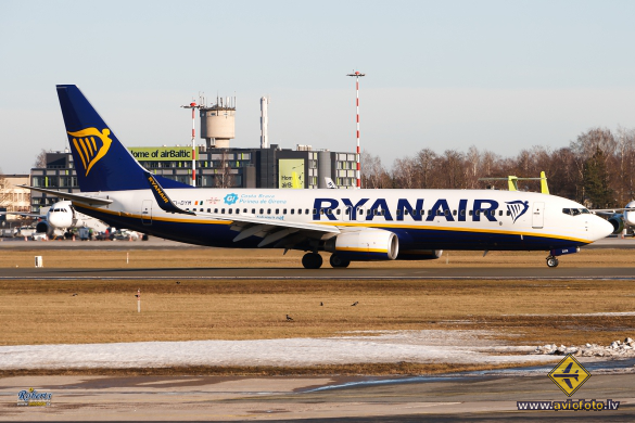 Boeing 737-8AS
