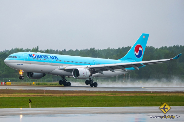 Airbus A330-223