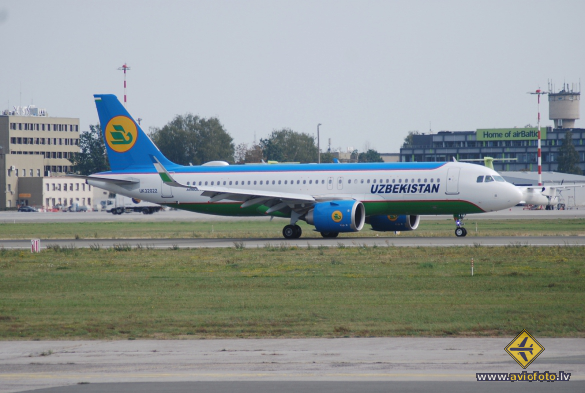 Airbus A320-251N