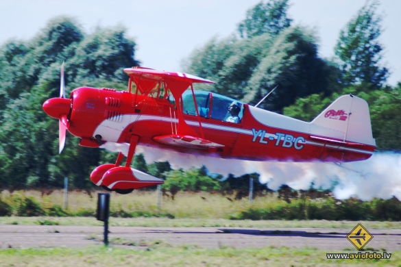 Pitts 12 Monster