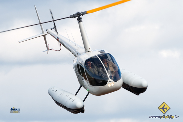 Robinson R-44 Raven I