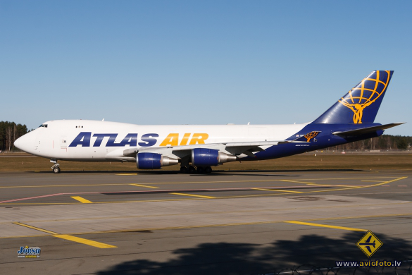 Boeing 747-45EF/SCD