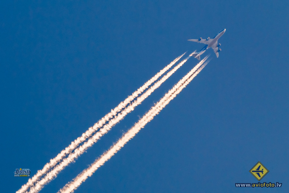 Boeing 747-867F/SCD
