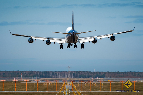 Boeing 747-47UF/SCD