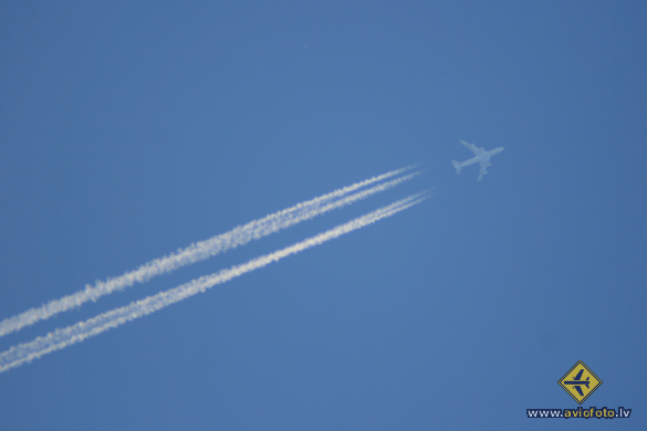 Boeing 747-4R7F/SCD