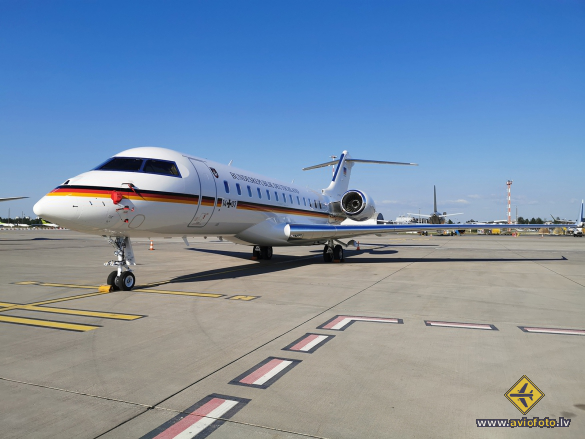 Bombardier Global 6000 (BD-700-1A10)