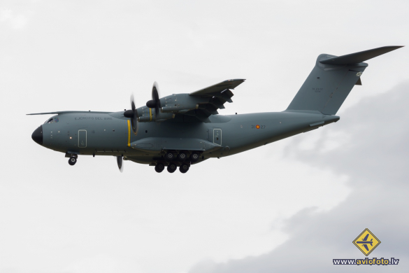 Airbus A400M-180