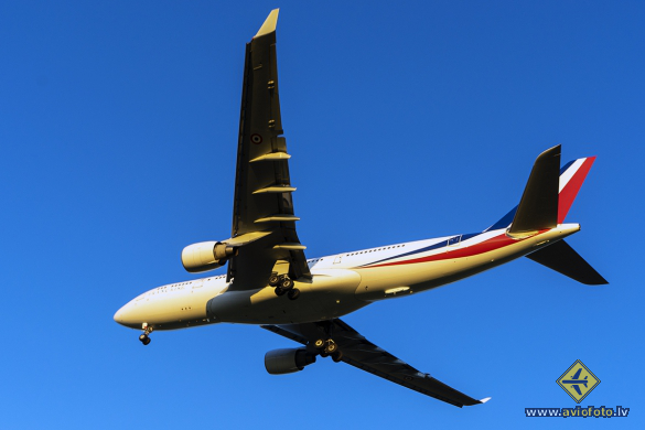 Airbus A330-223
