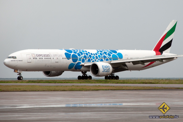 Boeing 777-31H/ER