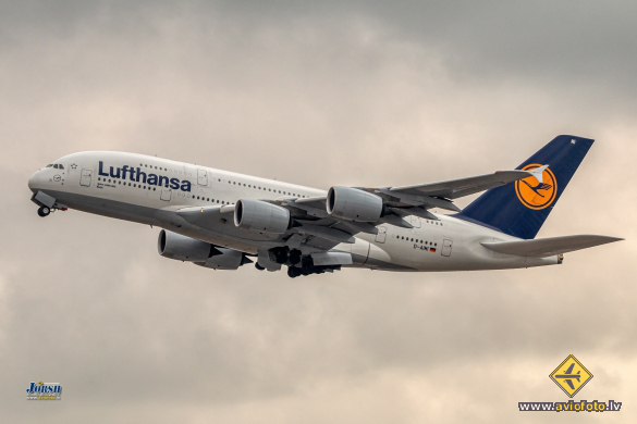 Airbus A380-841