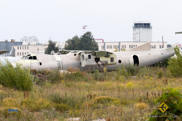 Antonov An-30